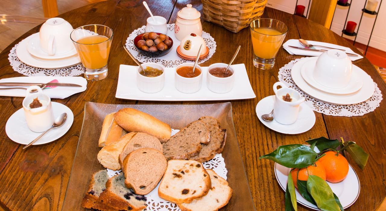 Les Petites Vosges Bed and Breakfast Bagnères-de-Bigorre Εξωτερικό φωτογραφία